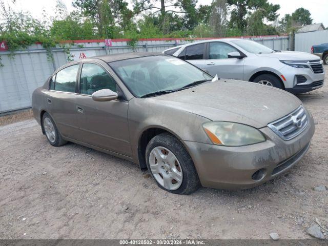  Salvage Nissan Altima