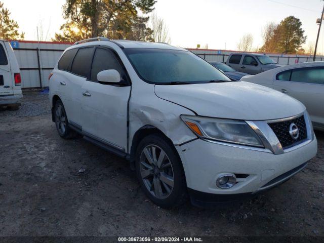  Salvage Nissan Pathfinder