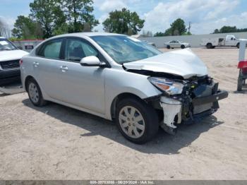  Salvage Kia Rio