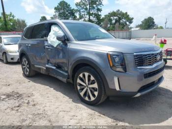  Salvage Kia Telluride