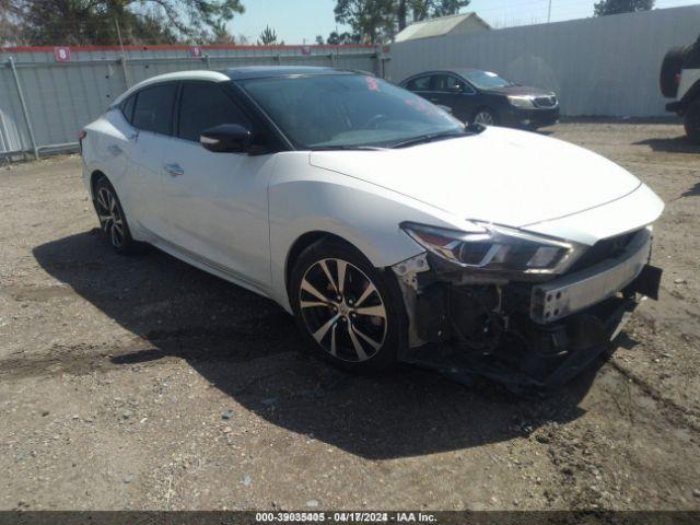  Salvage Nissan Maxima