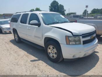  Salvage Chevrolet Suburban 1500