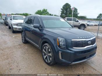  Salvage Kia Telluride