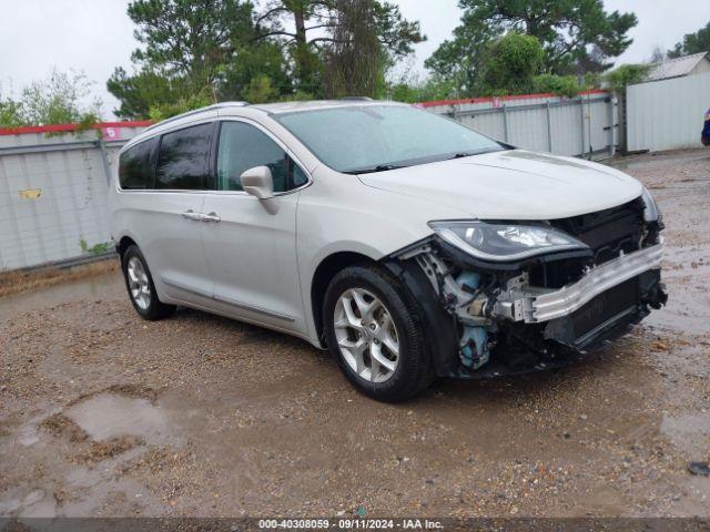  Salvage Chrysler Pacifica