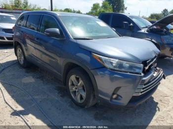  Salvage Toyota Highlander