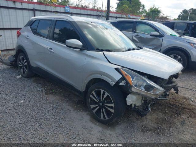  Salvage Nissan Kicks