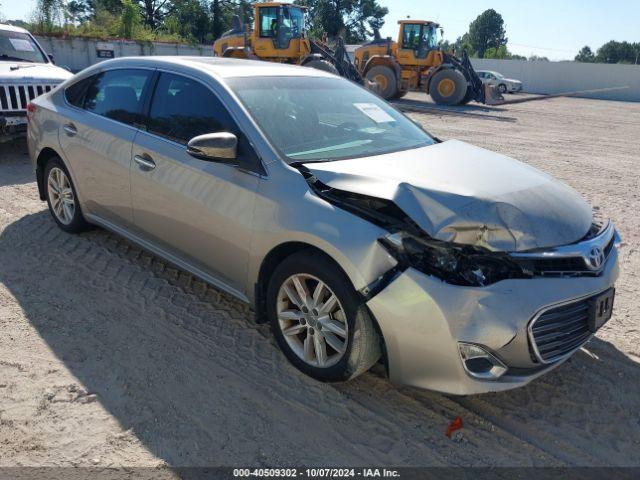  Salvage Toyota Avalon