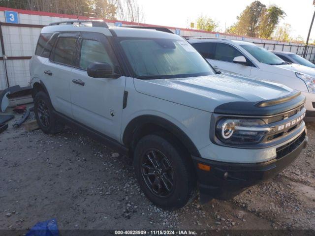  Salvage Ford Bronco