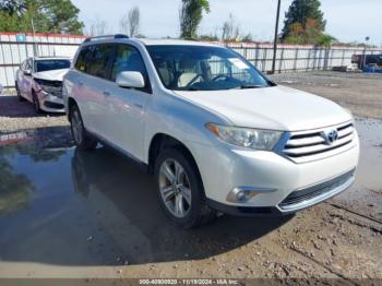  Salvage Toyota Highlander