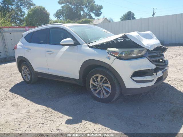  Salvage Hyundai TUCSON