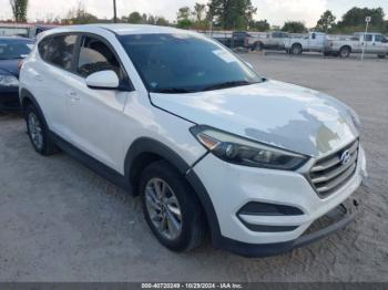  Salvage Hyundai TUCSON