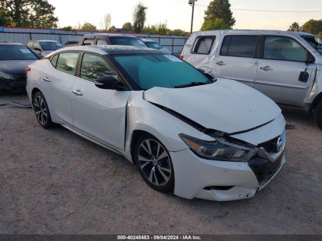  Salvage Nissan Maxima