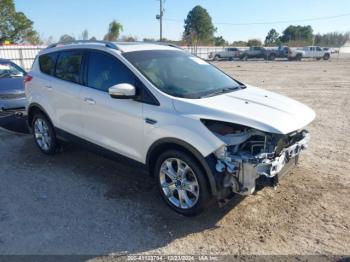  Salvage Ford Escape