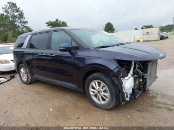  Salvage Kia Carnival