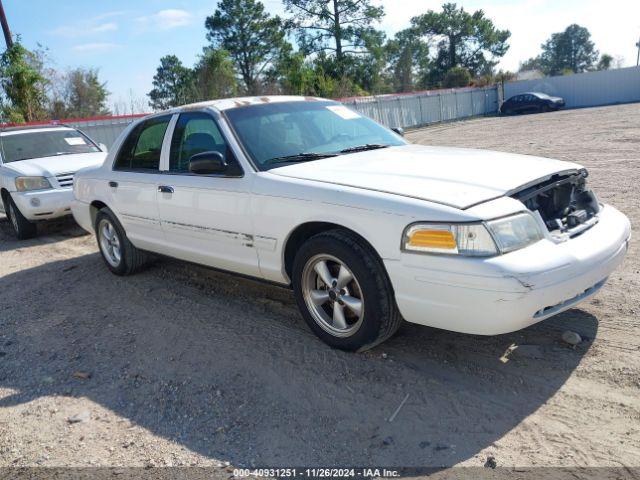  Salvage Ford Crown Victoria