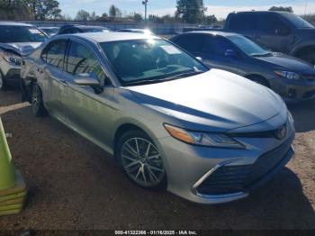  Salvage Toyota Camry