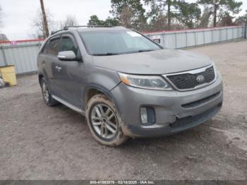  Salvage Kia Sorento