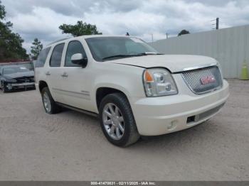  Salvage GMC Yukon