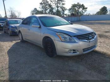  Salvage Nissan Altima