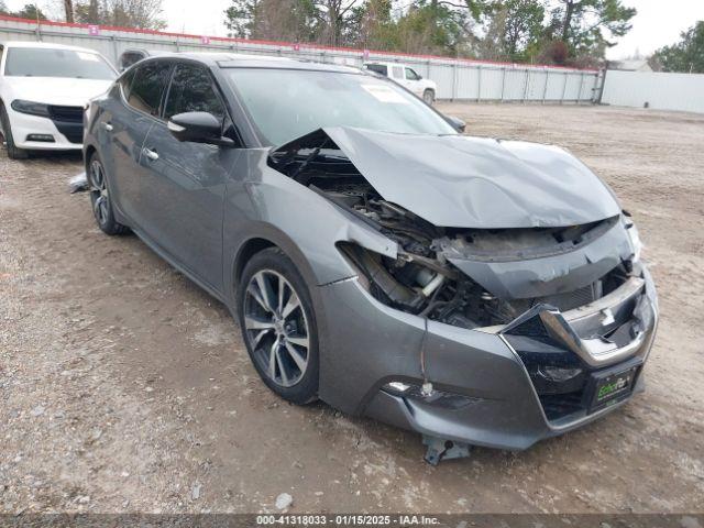  Salvage Nissan Maxima