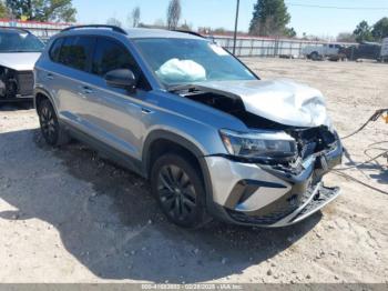  Salvage Volkswagen Taos