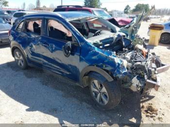  Salvage Kia Niro