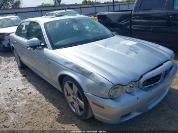  Salvage Jaguar XJ