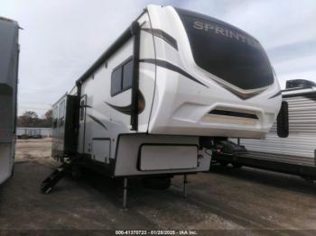  Salvage Keystone 32ft Sprinter