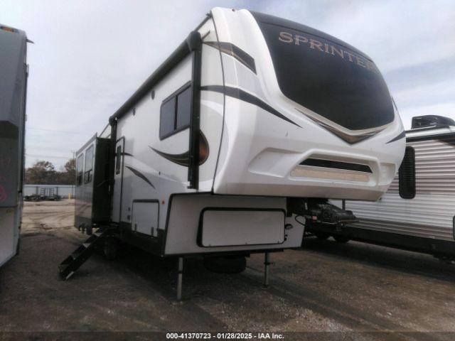  Salvage Keystone 32ft Sprinter