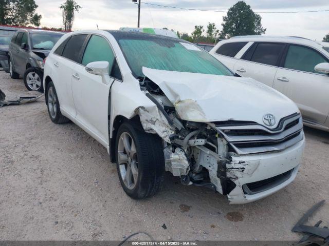  Salvage Toyota Venza