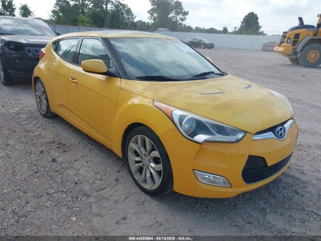  Salvage Hyundai VELOSTER