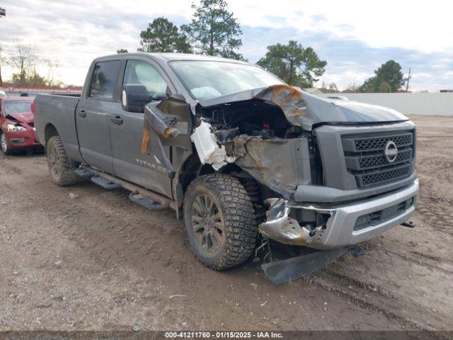  Salvage Nissan Titan