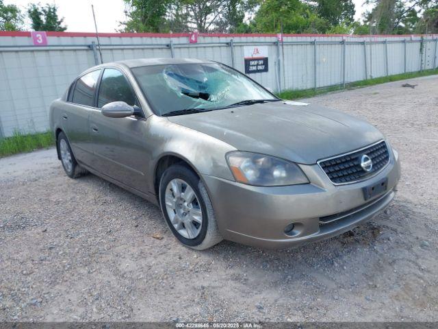  Salvage Nissan Altima