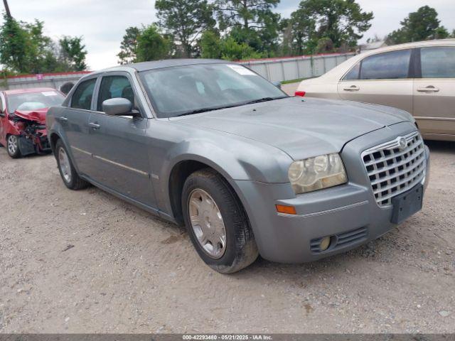 Salvage Chrysler 300