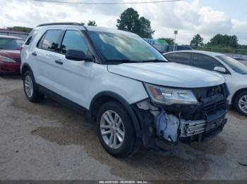  Salvage Ford Explorer