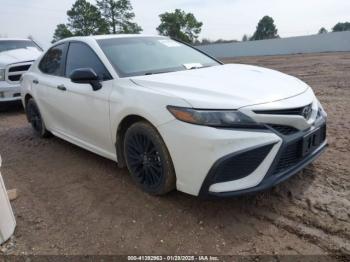  Salvage Toyota Camry
