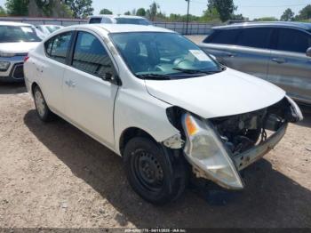  Salvage Nissan Versa