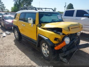  Salvage Toyota FJ Cruiser