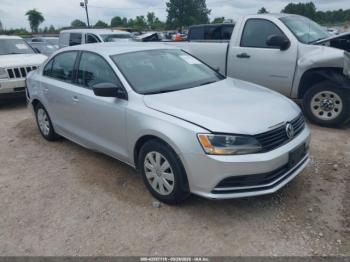  Salvage Volkswagen Jetta