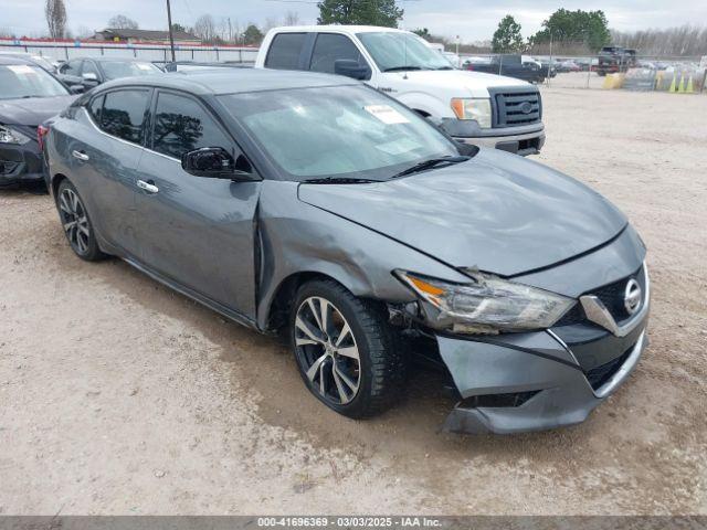  Salvage Nissan Maxima