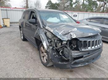  Salvage Jeep Compass