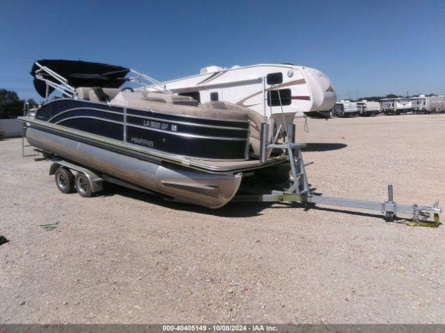  Salvage Harris Harris 210 Cruiser