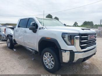  Salvage General Motors Sierra 2500HD