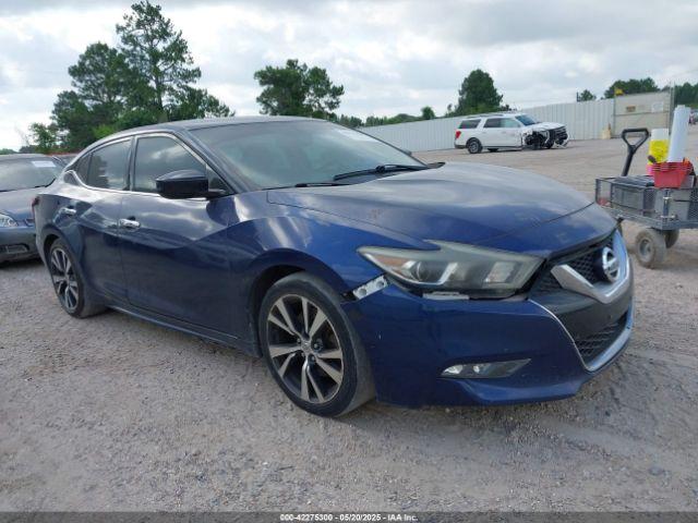  Salvage Nissan Maxima