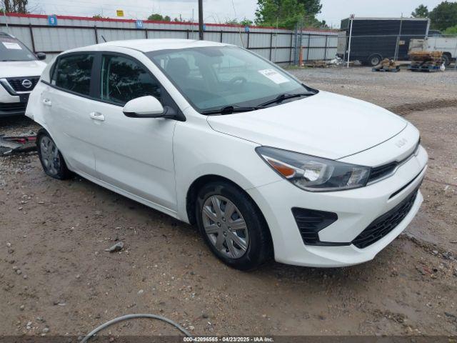  Salvage Kia Rio