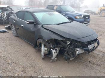  Salvage Nissan Maxima