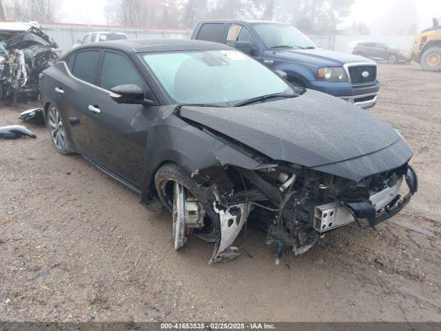  Salvage Nissan Maxima