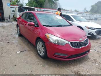  Salvage Kia Forte