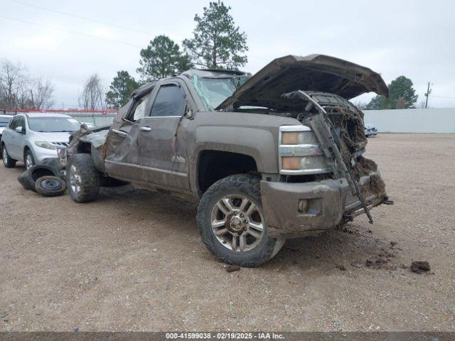  Salvage Chevrolet Silverado 2500