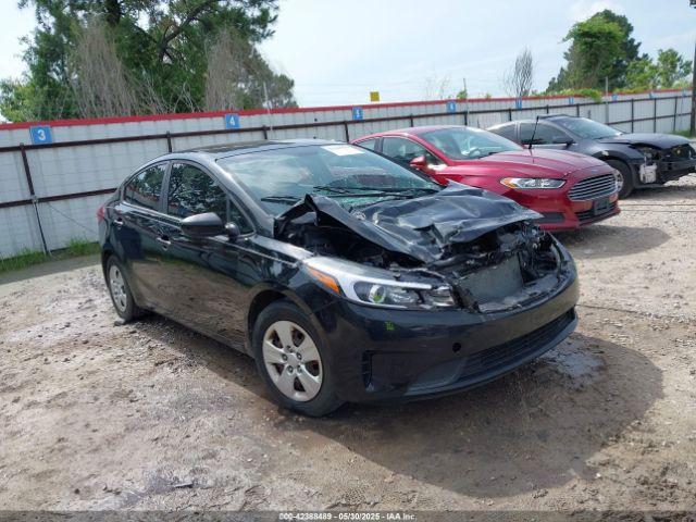  Salvage Kia Forte